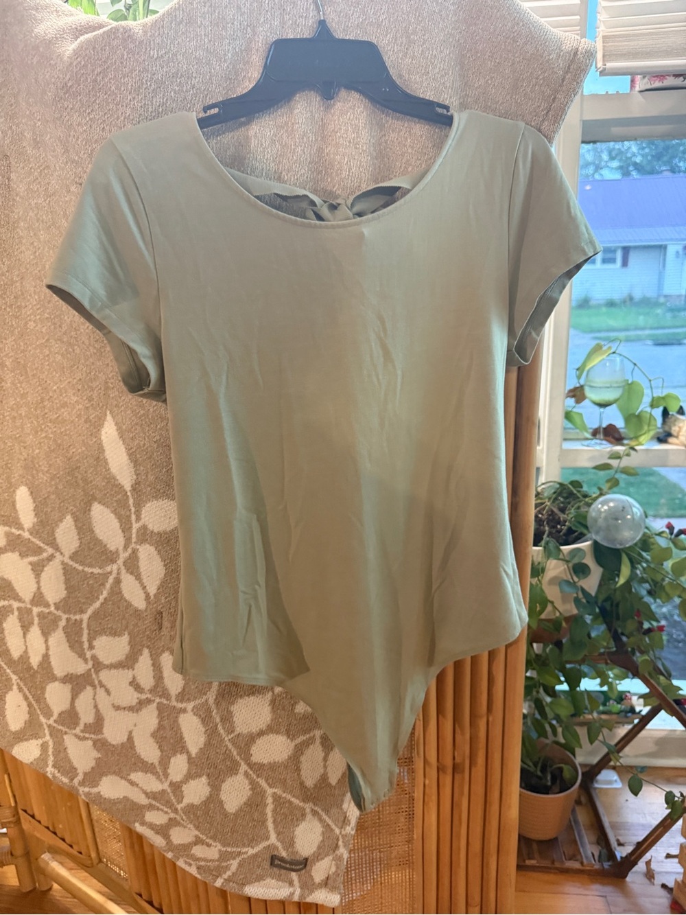 American Eagle Outfitters Light Olive Green Short Sleeve Top with Back Tie